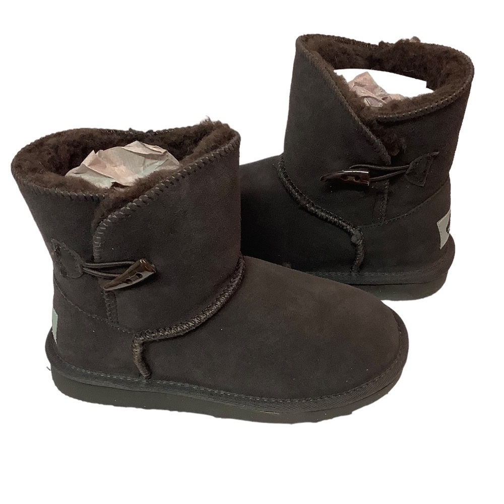NWT Aussie Merino brown boots size Y1‎